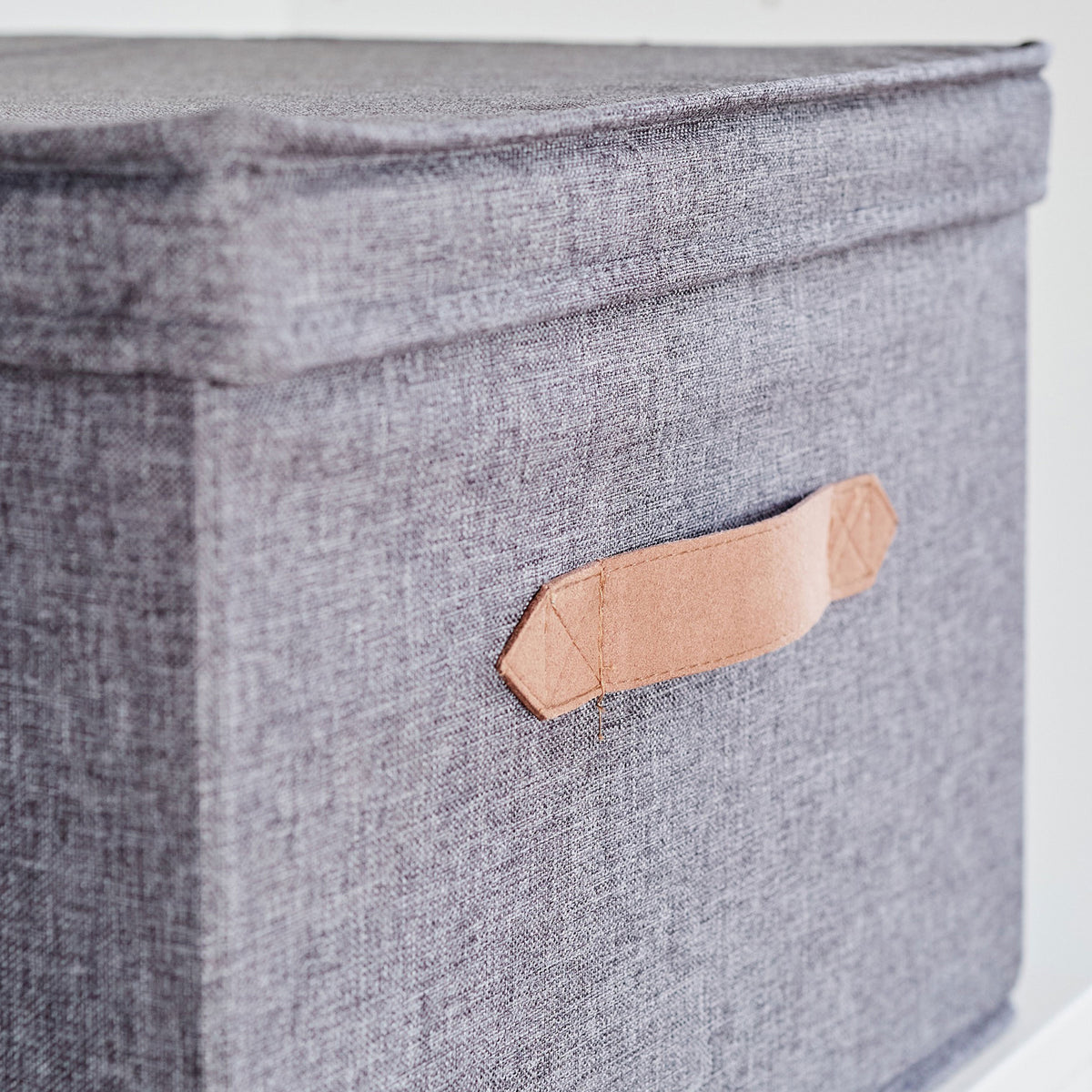 Aufbewahrungsbox mit Klappdeckel – PREMIUM
